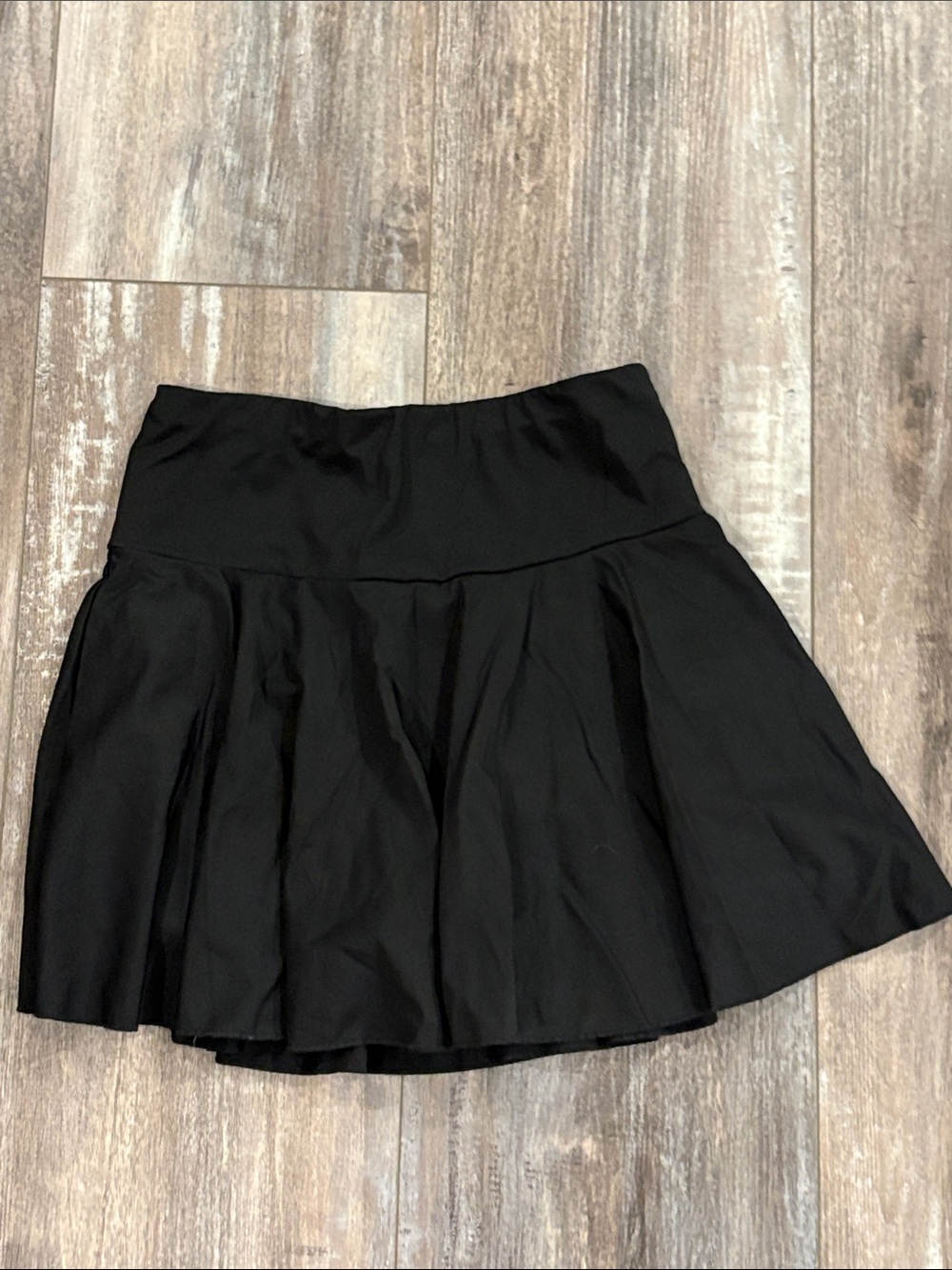 HALARA Black Tennis Skirt small